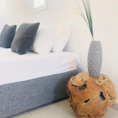 Jonaz Rooms & Suites Mykonos Town Exterior photo